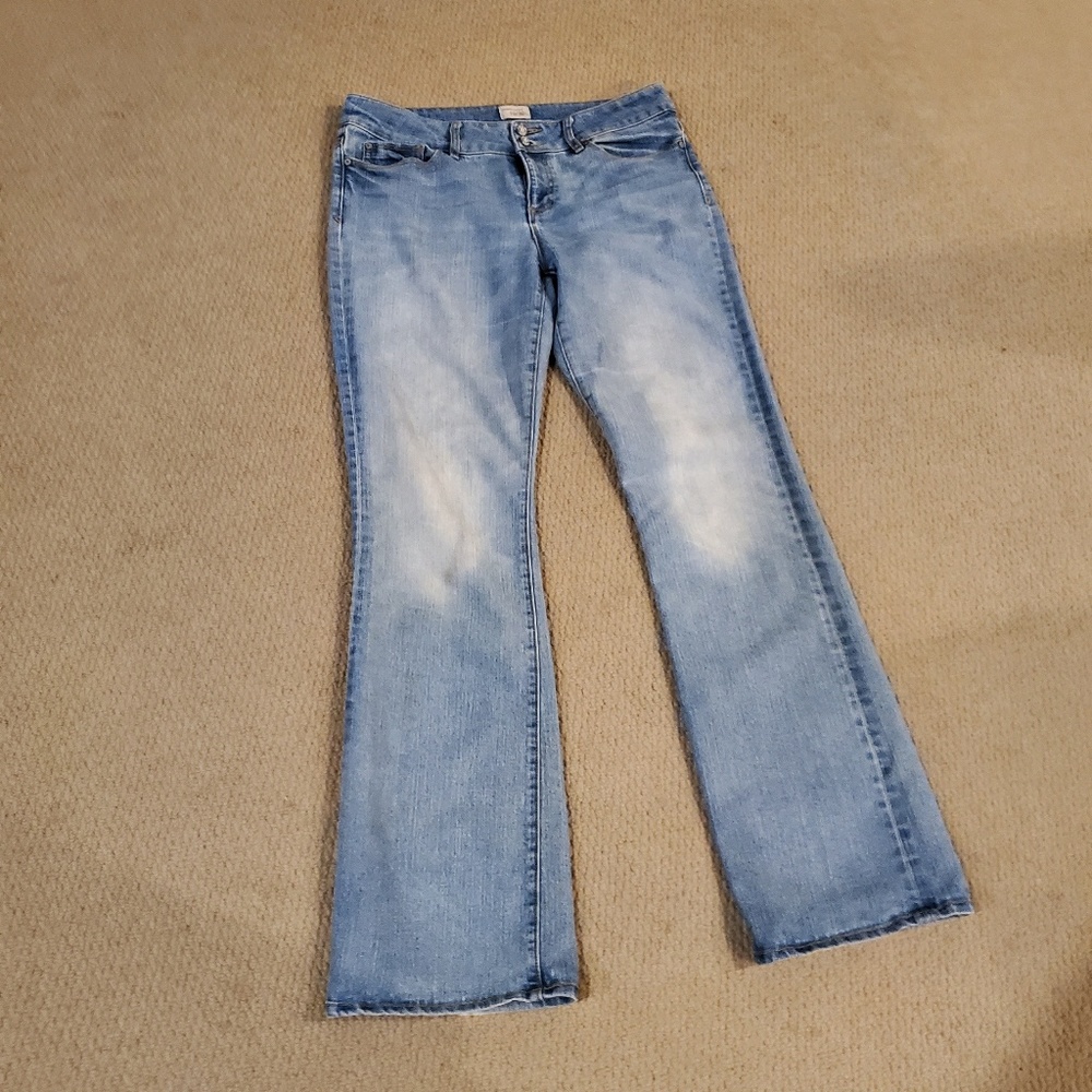 Gap Bootcut Essential Jeans